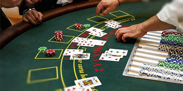 Học Chơi Poker Cơ Bản Đến Chuyên Nghiệp tại 789BET